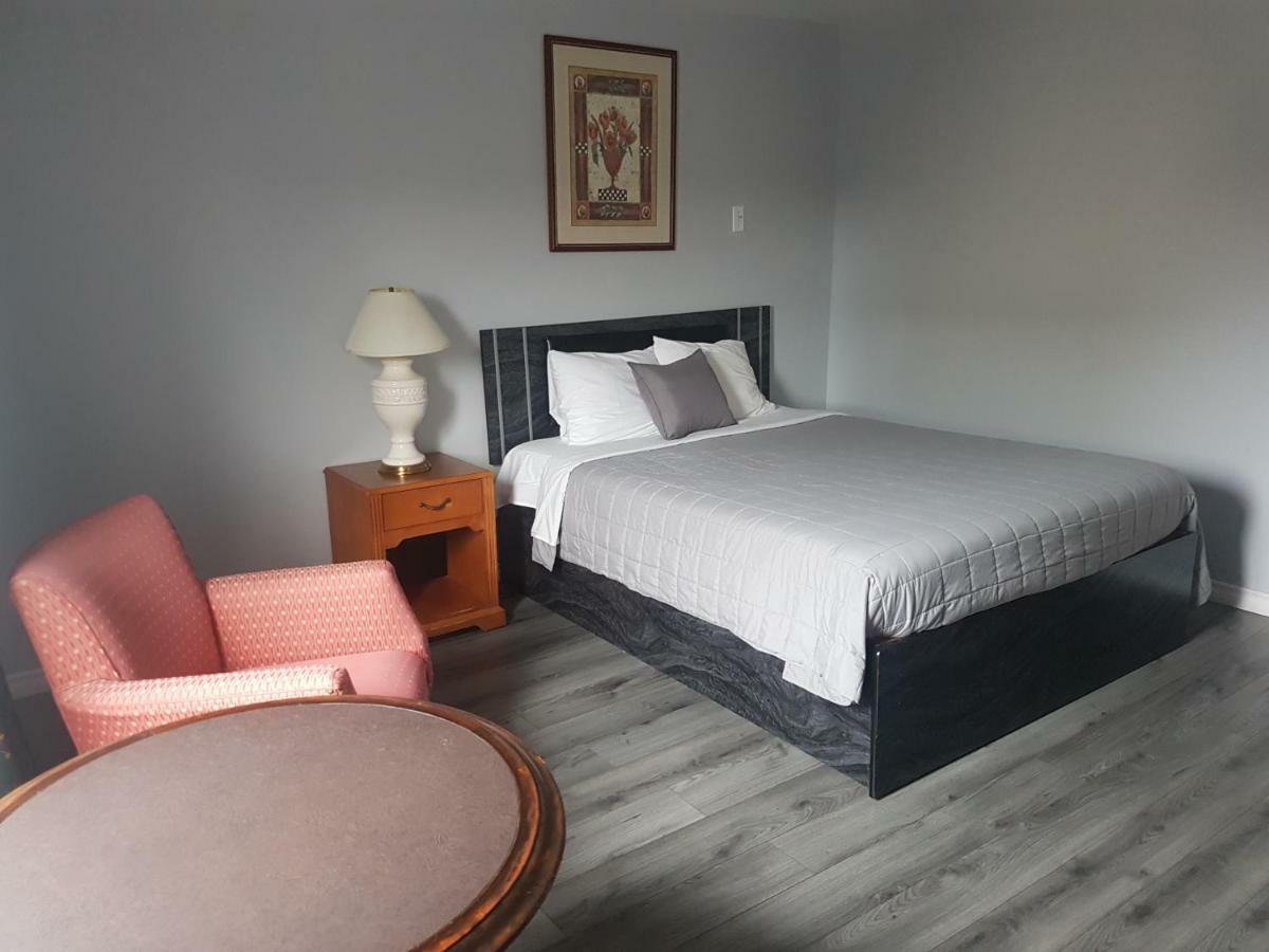 7 Nights Stay Niagara Falls Exterior photo