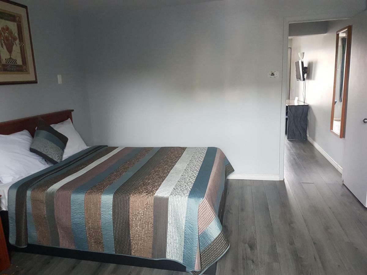 7 Nights Stay Niagara Falls Exterior photo